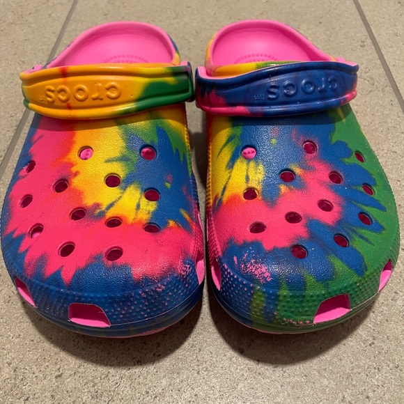 CROCS Shoes - Crocs Classic Tie-Dye Graphic Clog